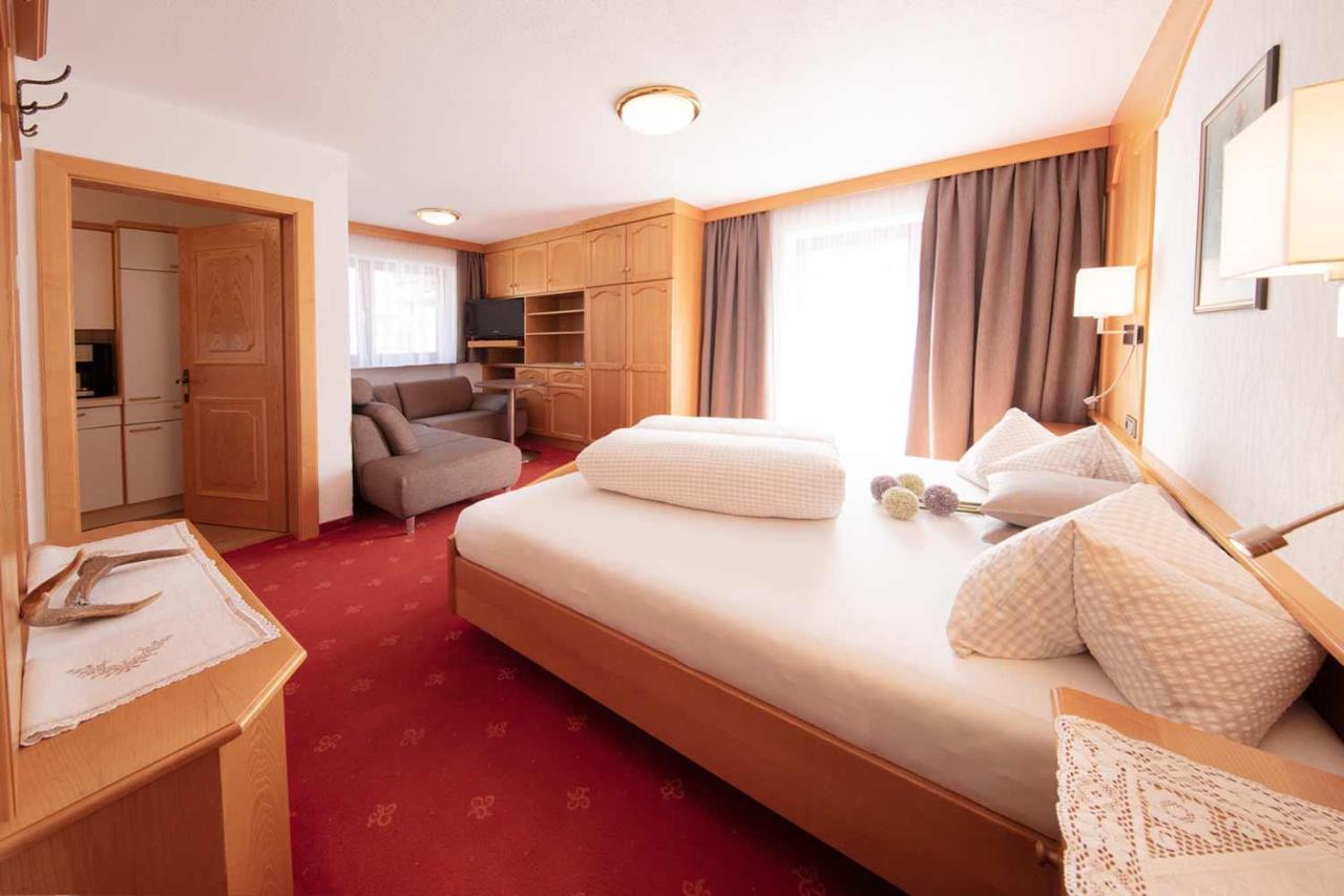Hotel Haus Sonnwend Sölden Zewnętrze zdjęcie